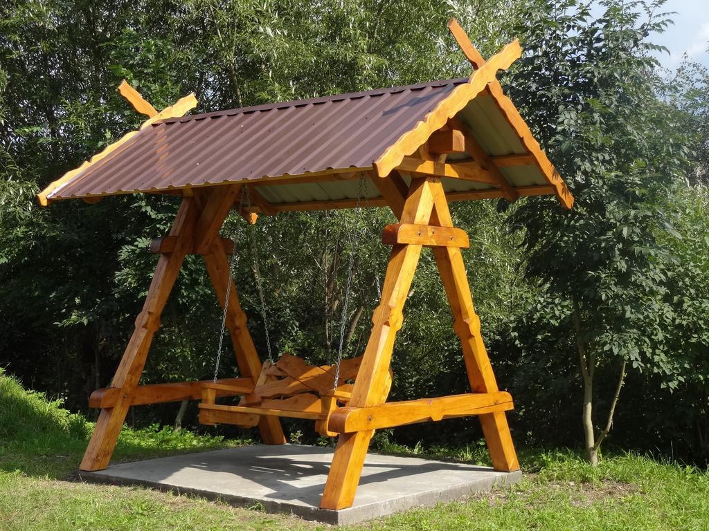 Котедж-Шале Елітний 斯拉夫西克 外观 照片